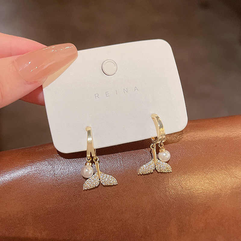 Earings
